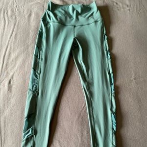 IAB xs peacock green leggings